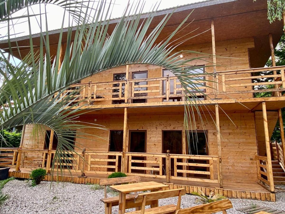 Sunville Tsandrypsh Luaran gambar